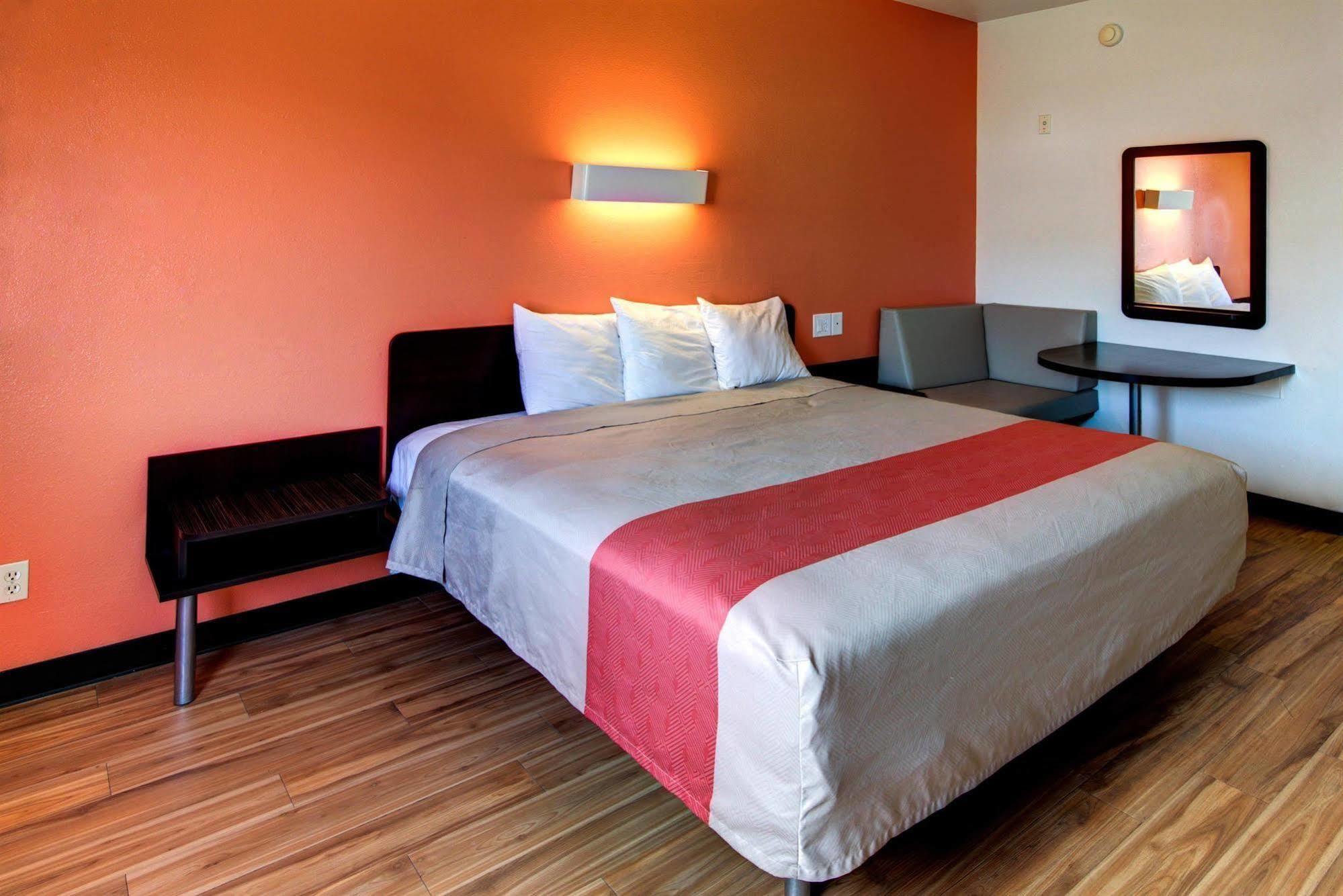 Motel 6 Waco - Woodway Eksteriør bilde